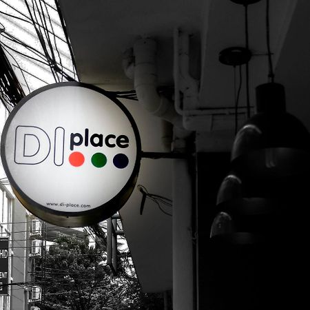 Di Place Bangkok Bagian luar foto